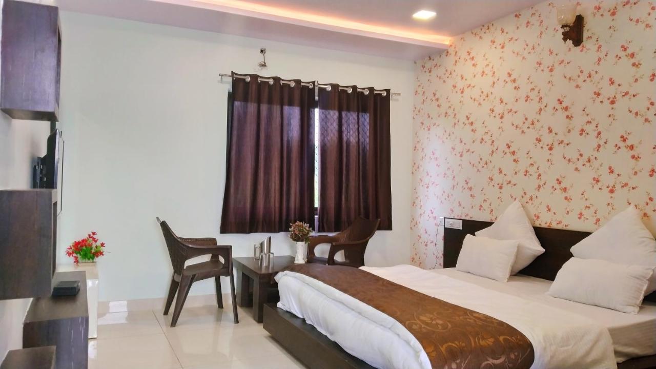 Aravalli Hill Resort Chittorgarh Extérieur photo